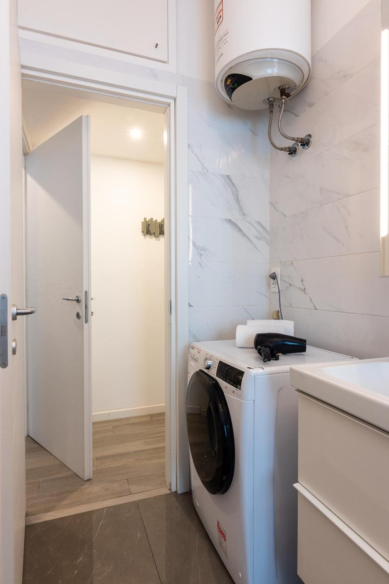 Audrey Flat - Stazione Milano Centrale Apartment Luaran gambar